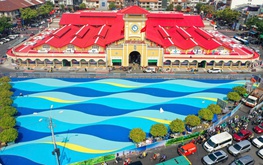 Ho Chi Minh City agencies differ on Ben Thanh Market, Turtle Lake renovations