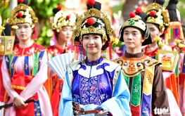 Thousand join traditional costume performance for Hung Kings’ Commemoration in Ho Chi Minh City