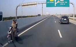 Vietnam fines three people $626 over wrong-way scooter ride on expressway