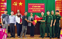 Vietnam hands over rescued Indonesian seafarer to consulate in Ho Chi Minh City