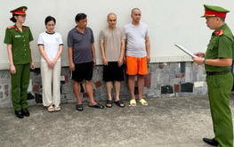 4 suspects prosecuted over alleged smuggling of over 3,400 diamonds into Vietnam