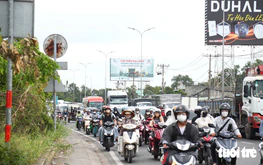Heading out of Ho Chi Minh City? Expect heavy traffic as holiday exodus clogs eastern gateway
