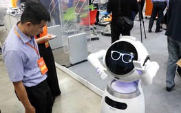 Int’l expert urges Vietnam to build strong reputation through tech innovation to boost growth