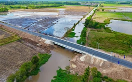Sụt lún đường vừa khánh thành ở Tây Ninh: Chưa nghiệm thu, do trượt túi bùn