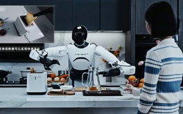 Trung Quốc cách mạng hóa ngành sản xuất với robot hình người