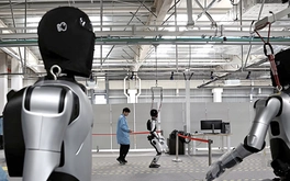 Robot hình người: cơ hội hay thách thức?