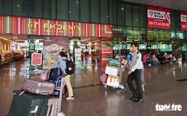 Kinh doanh dịch vụ sân bay ‘gà đẻ trứng vàng’, Sasco trả thu nhập nhân viên tăng hai con số