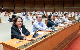 Quốc hội 'chốt' chi hàng chục ngàn tỉ cho cán bộ, công chức nghỉ việc khi tinh gọn