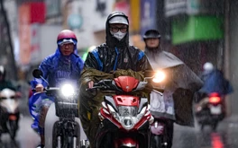 Thời tiết hôm nay 18-5: Bắc Bộ vẫn mưa to, Trung Bộ nắng, Nam Bộ mưa chiều