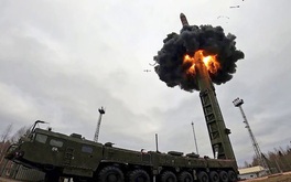 Tình báo Ukraine: Nga sẽ phóng ICBM ngay trước thềm điện đàm Trump - Putin