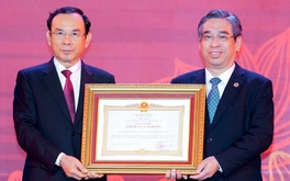 Ủy ban Mặt trận Tổ quốc Việt Nam TP.HCM được phong tặng danh hiệu Anh hùng Lao động