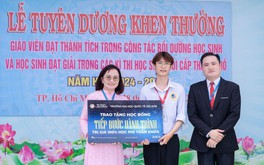Chắp cánh ước mơ với học bổng ‘Tiếp bước hành trình’