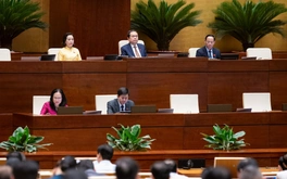 Quốc hội chính thức thông qua rút ngắn nhiệm kỳ khóa XV, ấn định ngày bầu cử khóa mới