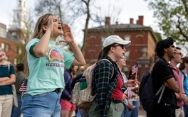 Phép thử bước ngoặt cho Harvard