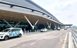 Cách đi nhà ga T3 Tân Sơn Nhất không bị 'lạc lối', nơi gửi xe, đón taxi...