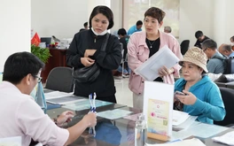 TP.HCM tìm hướng ra cho cán bộ dôi dư