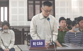 Bị cáo Trung Quốc cầm đầu đường dây cho vay nặng lãi quy mô ngàn tỉ khai 'chỉ làm công'