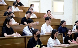Bộ GD-ĐT giải thích về quy đổi điểm xét tuyển đại học năm 2025