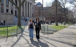 Truyền thông Trung Quốc: Harvard và Trung Quốc đang chung chiến hào