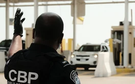 Chưa có quy định bắt buộc người Canada quét khuôn mặt tại biên giới Mỹ