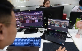 Nhóm cổ phiếu bất động sản đồng loạt tăng mạnh