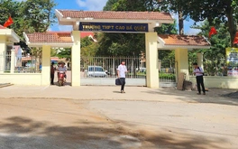 Kiểm tra vụ nhiều học sinh lớp 12 'tự nguyện' nghỉ học trước kỳ thi tốt nghiệp