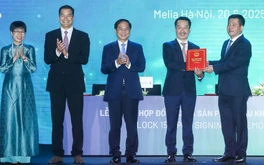 Ký hợp đồng phân chia sản phẩm lô dầu khí từng có doanh thu trên 31 tỉ USD