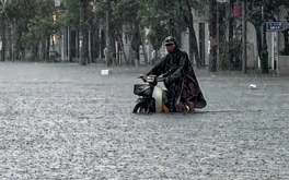 Thủ phủ tỉnh Bắc Giang lại ngập sâu sau mưa lớn