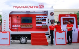 Chuyến xe công nghệ mang 5G đến tận tay người dân miền Tây