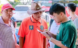 CĐV đi nghìn km cổ vũ CLB Đà Nẵng tránh rớt hạng