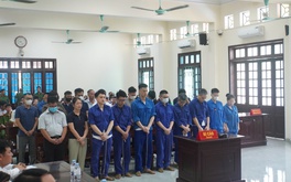 Hoãn phiên tòa xét xử 14 cựu cán bộ Hải quan Hải Phòng do luật sư vắng mặt