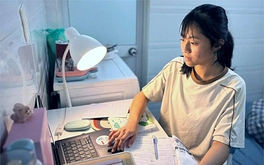 Từ học bổng Chắp cánh ước mơ, Thảo đã đi qua dông bão cuộc đời