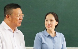 Bức thư xúc động của cô hiệu trưởng gửi sĩ tử: Đừng sợ hãi trước bất cứ điều gì!