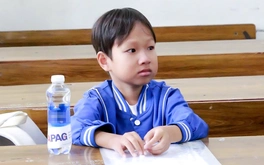 Thiện 'tí hon' trước kỳ thi tốt nghiệp THPT lớn của đời mình