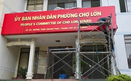 Phường Chợ Lớn mới đã gắn bảng tên trụ sở mới