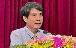 Văn học nghệ thuật Hà Nội - Huế - TP.HCM 50 năm tự hào bản anh hùng ca