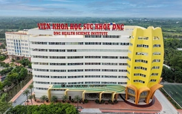 Trường đại học Nam Cần Thơ: học tập gắn liền với thực tiễn