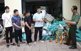 Triệt phá ổ nhóm chế tạo, tàng trữ, mua bán súng quy mô lớn
