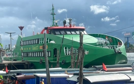 Cưỡng chế phát mãi một tàu cao tốc tuyến Cần Thơ - Côn Đảo