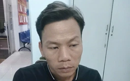 Dùng dao đe dọa bạn gái vì rủ đi nhà nghỉ bất thành