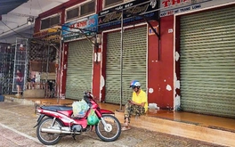 Nhiều ki ốt ở chợ trung tâm Buôn Ma Thuột bất ngờ đóng cửa