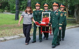 An táng 10 hài cốt liệt sĩ được tìm thấy cùng di vật có tên, có di vật của nữ