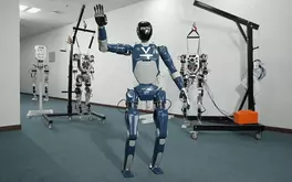 VinMotion - robot hình người 'Made in Vietnam' đầu tiên ra mắt