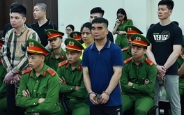 Cựu cán bộ công an bị đề nghị tử hình vì dùng xe phường chở ma túy cho 'bà trùm'