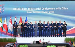 Việt Nam nhấn mạnh ý nghĩa chiến lược của việc củng cố quan hệ ASEAN và các nước