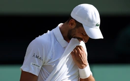 Djokovic: 'Sinner khiến tôi choáng váng về lối chơi lẫn thực tại tuổi tác'