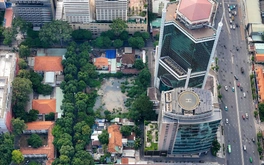 Công chứng viên có vai trò gì trong vụ ông Đinh Trường Chinh thâu tóm 'đất vàng'?