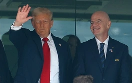 Chelsea - PSG (2h): Tổng thống Trump xuất hiện trên khán đài