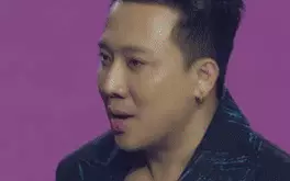 Các em xinh và cả Trấn Thành đang làm lố cảnh khóc cười?
