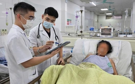 Người phụ nữ bị sét đánh chảy máu não